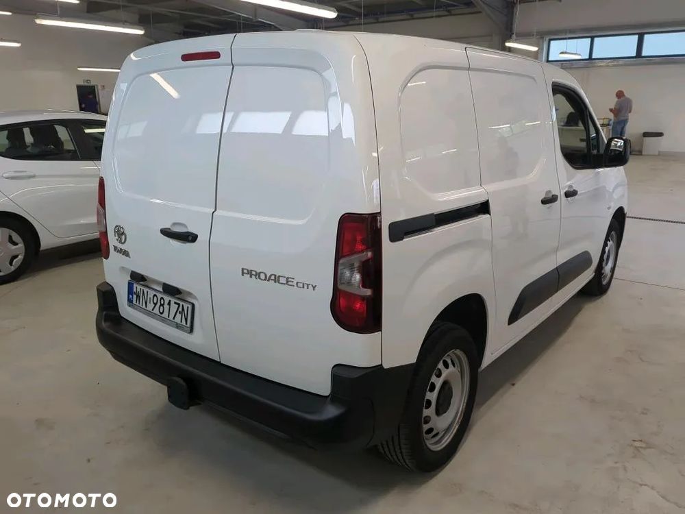 Toyota Proace City Furgon - 4