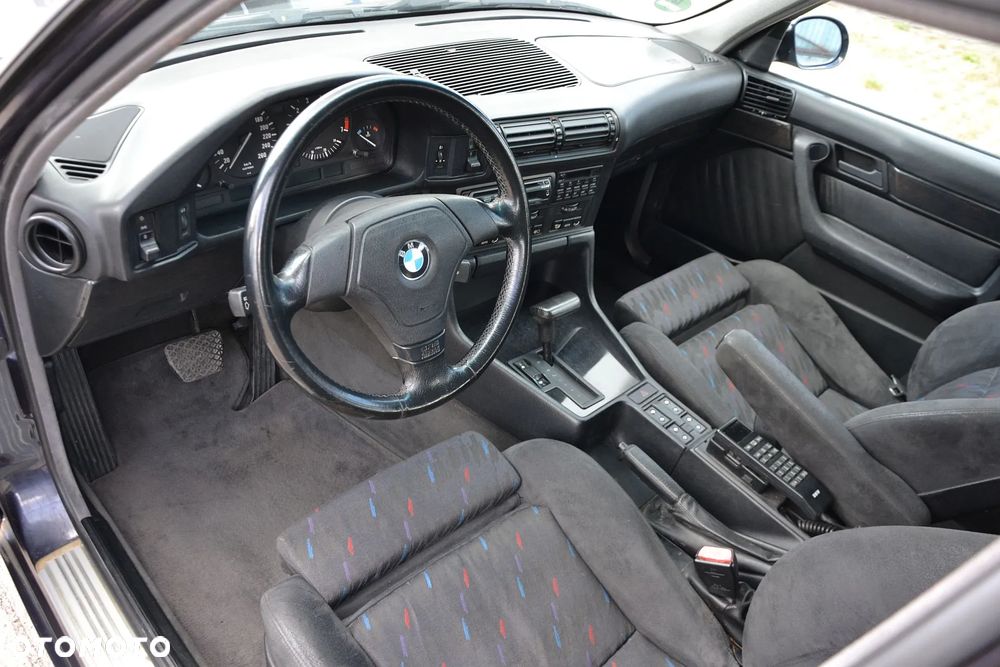 BMW Seria 5 540i - 6