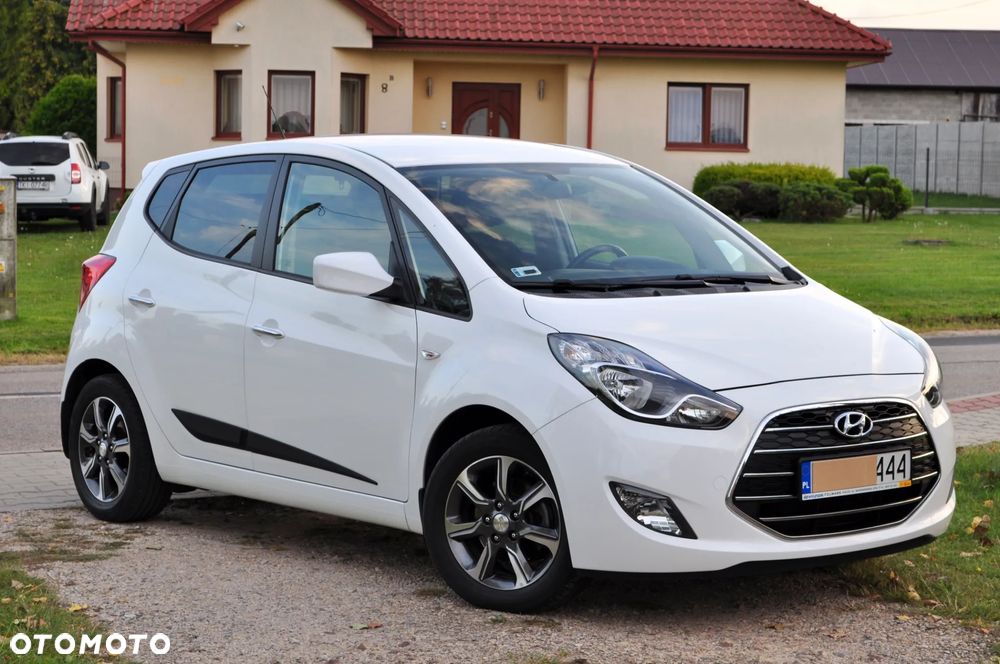 Hyundai ix20 1.6 Premium - 25