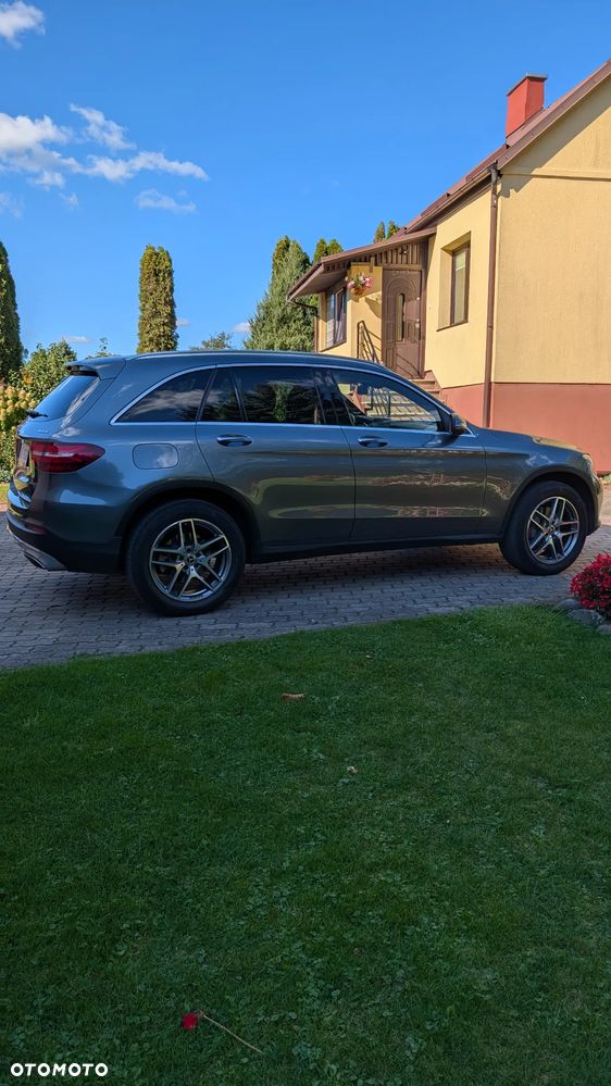 Mercedes-Benz GLC 300 4Matic 9G-TRONIC - 29