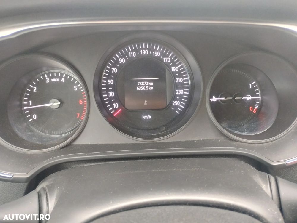 Renault Megane TCe 140 GPF Zen - 8