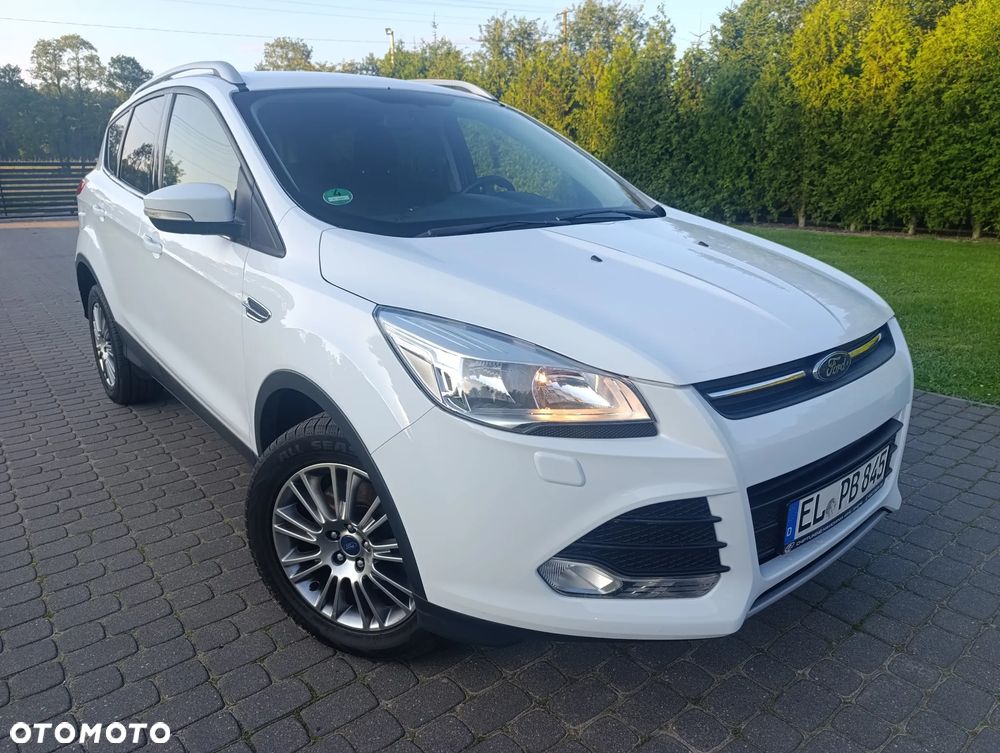 Ford Kuga - 1