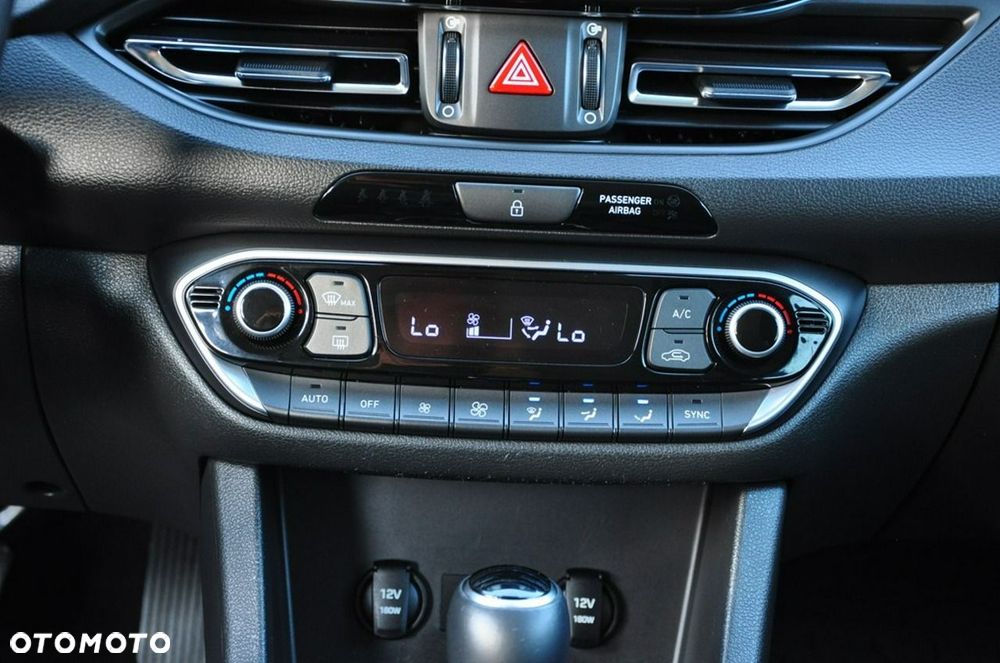 Hyundai i30 1.6 CRDI DCT EDITION 30+ - 34