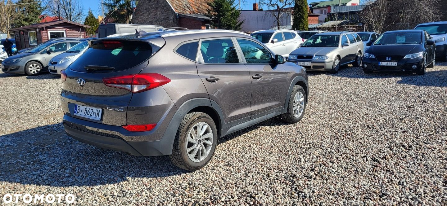 Hyundai Tucson - 8