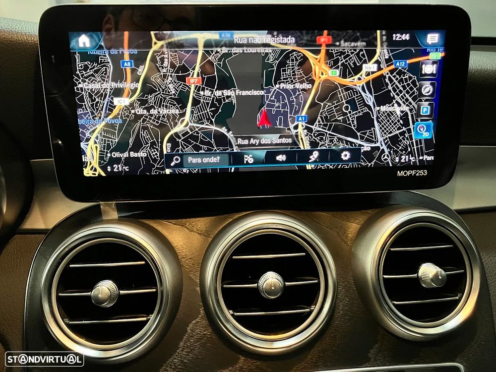 Mercedes-Benz GLC 300 d 4Matic - 28