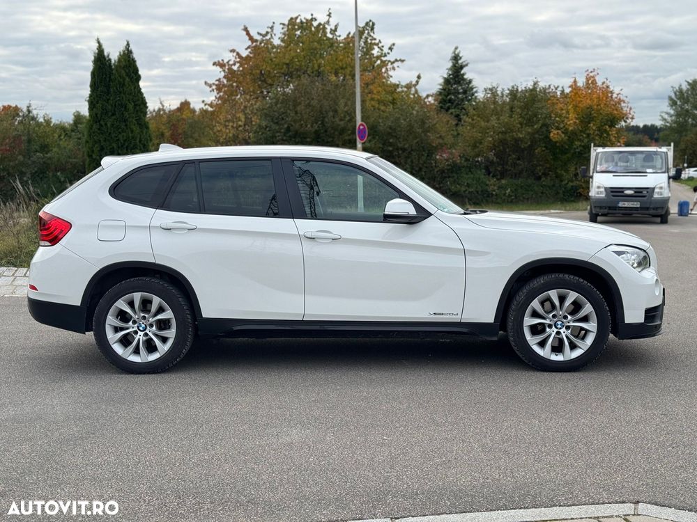 BMW X1 xDrive20d Aut. Sport Line - 8