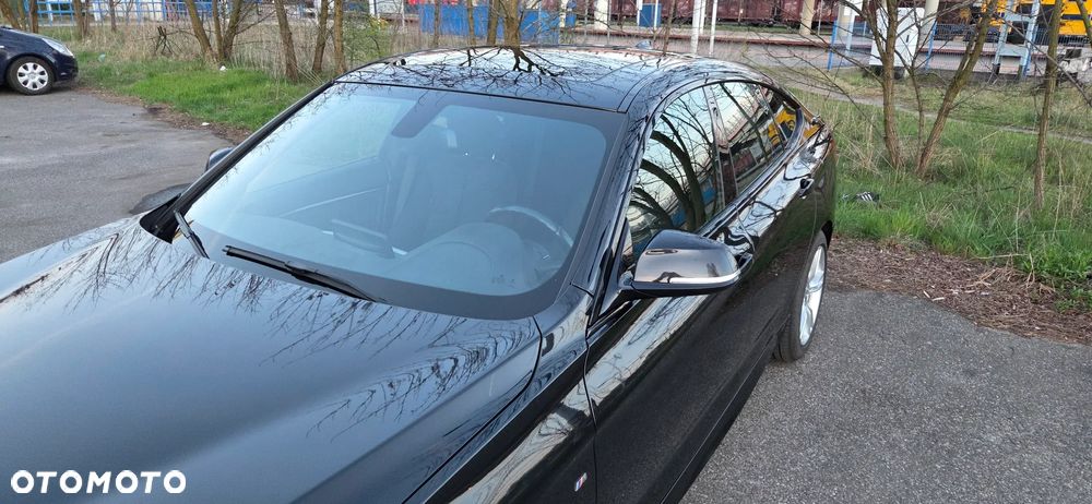 BMW 3GT 320i M Sport - 16