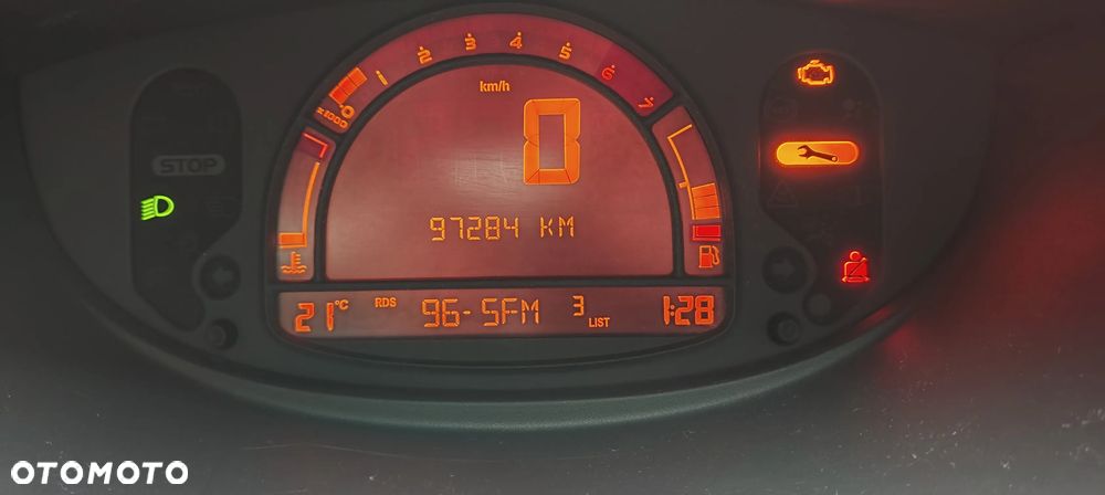 Renault Modus 1.2 16V Alize - 15