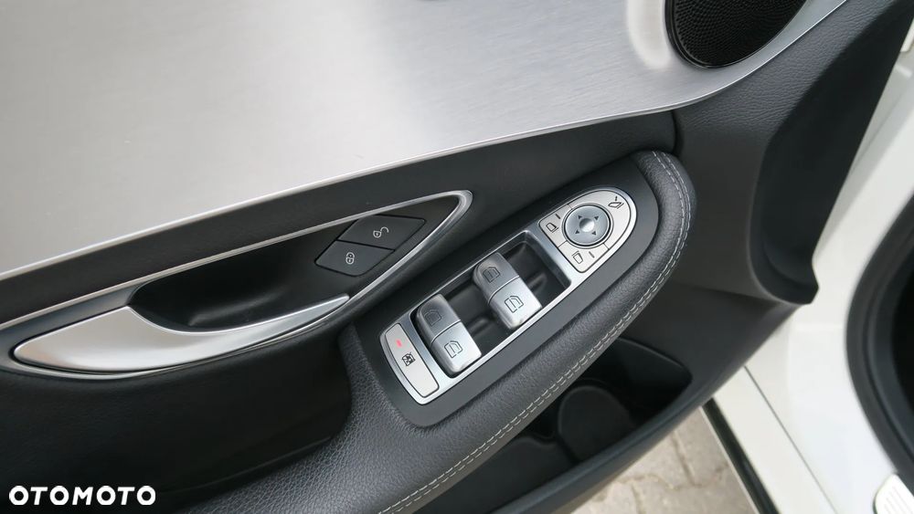 Mercedes-Benz Klasa C 200 7G-TRONIC Avantgarde - 16