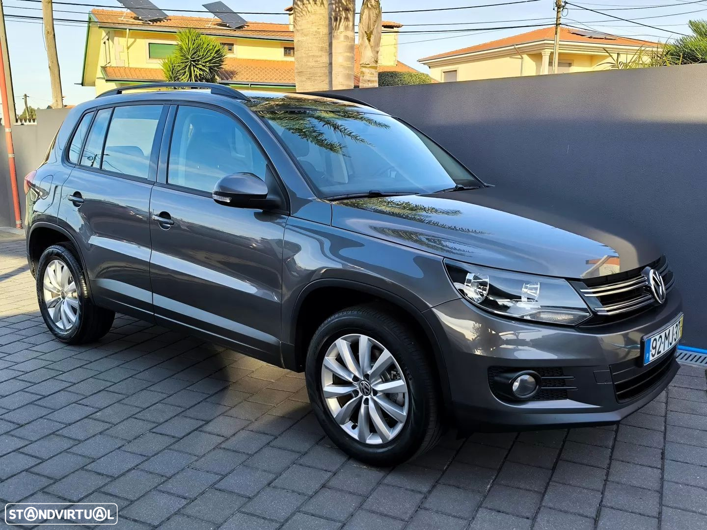 VW Tiguan 2.0 TDI Trend BlueMotion - 14