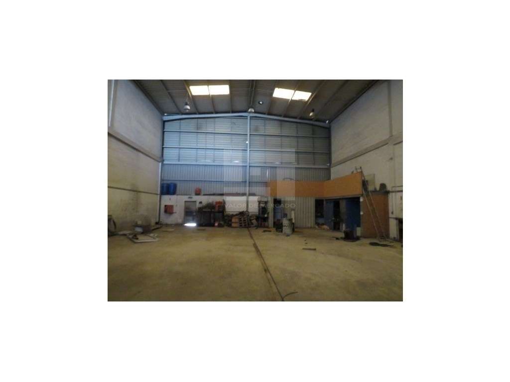 Armazém em Vila Franca de Xira Alverca do Ribatejo e Sobralinho - Grande imagem: 2/4