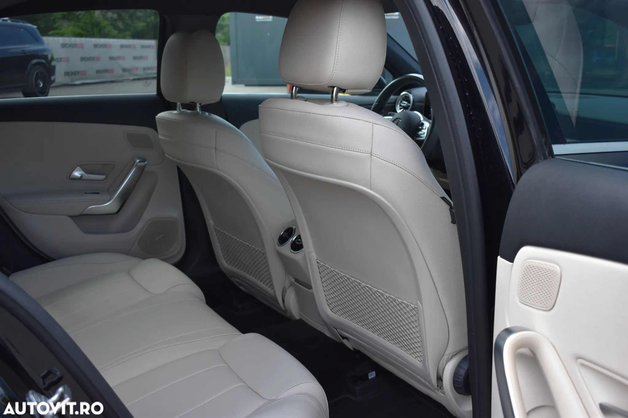 Mercedes-Benz A 180 7G-DCT Advanced Progressive - 9