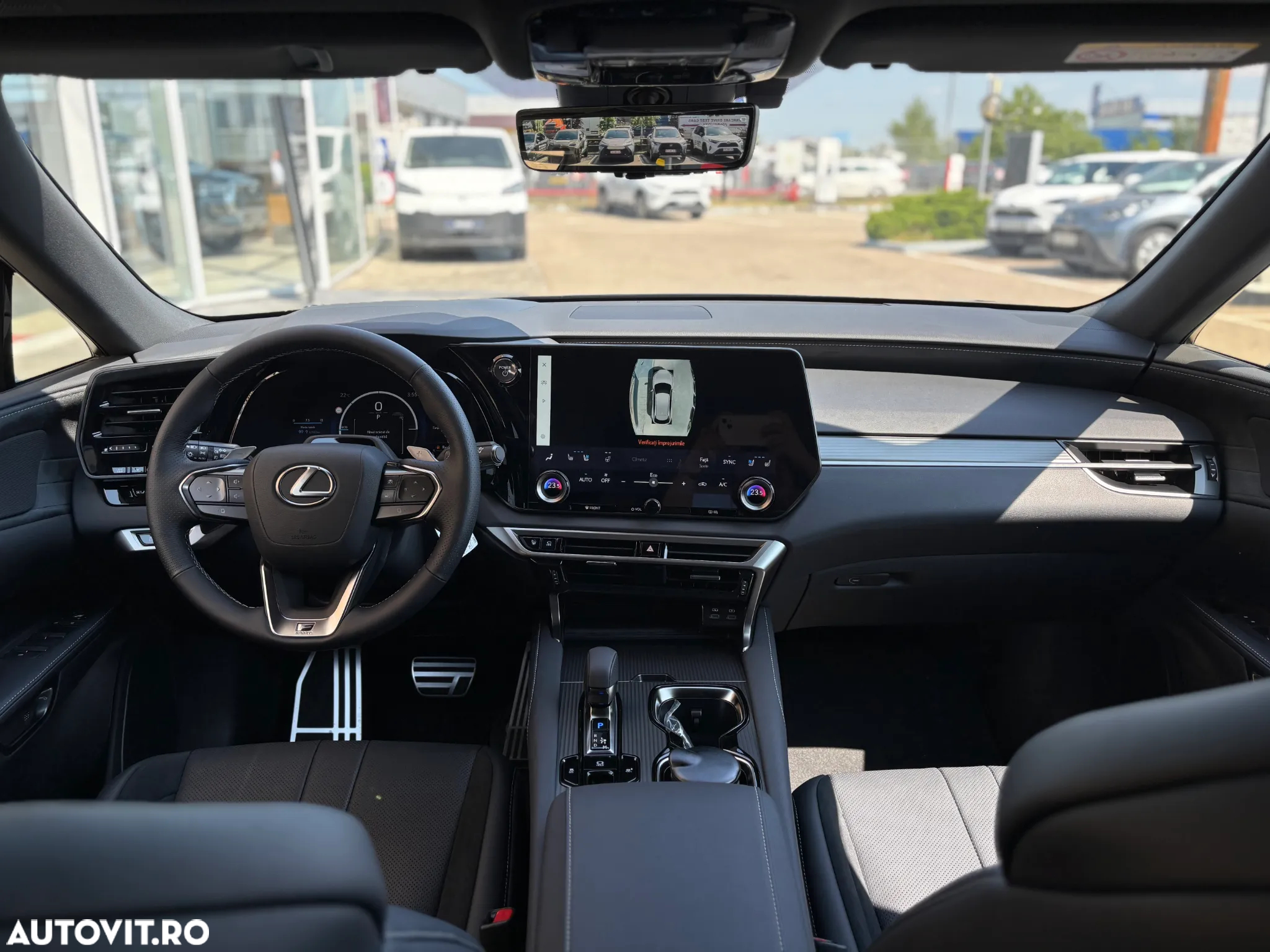 Lexus Seria RX - 12