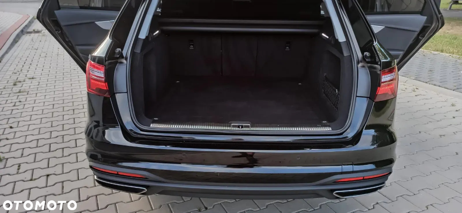 Audi A4 Avant 30 TDI S tronic - 15