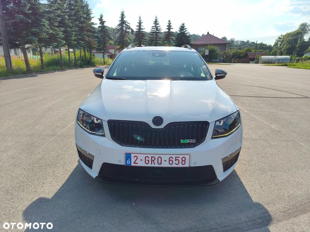 Skoda Octavia 2.0 TSI DSG RS 230 - 8