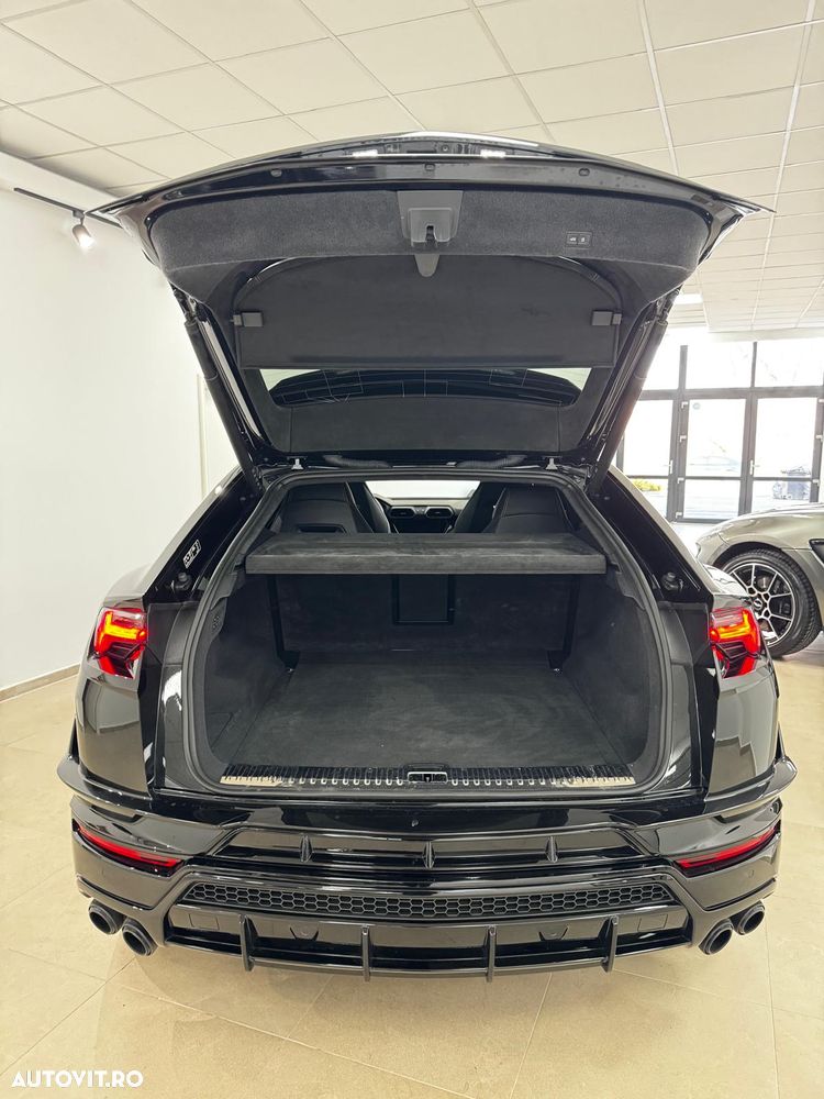 Lamborghini URUS - 9