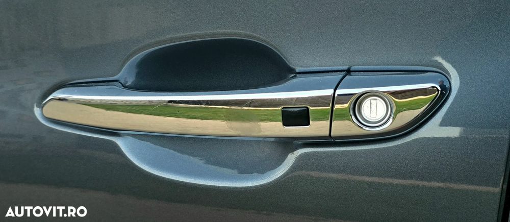 Hyundai Tucson 2.0 CRDI 4WD 6AT Luxury Pack+ - 19