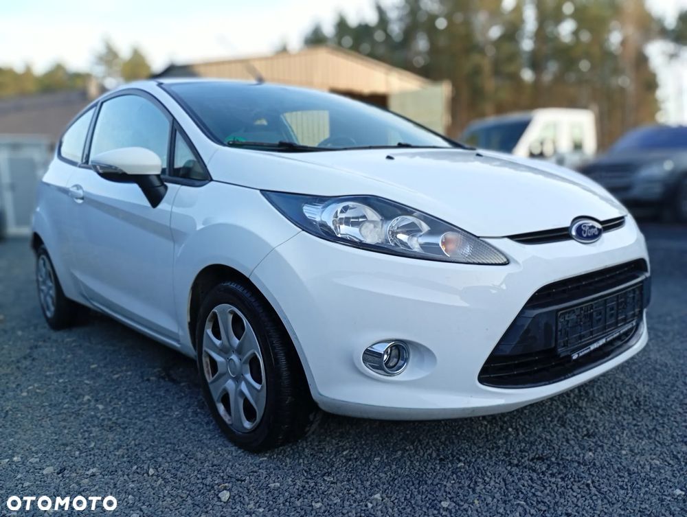 Ford Fiesta 1.25 Trend Edition - 6