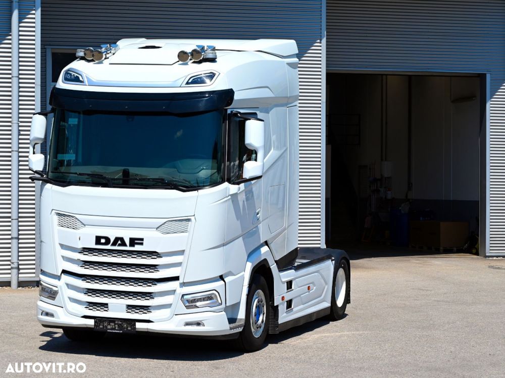DAF XG 530 FT new model - 1