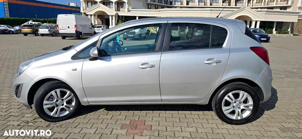 Opel Corsa 1.2 16V - 2