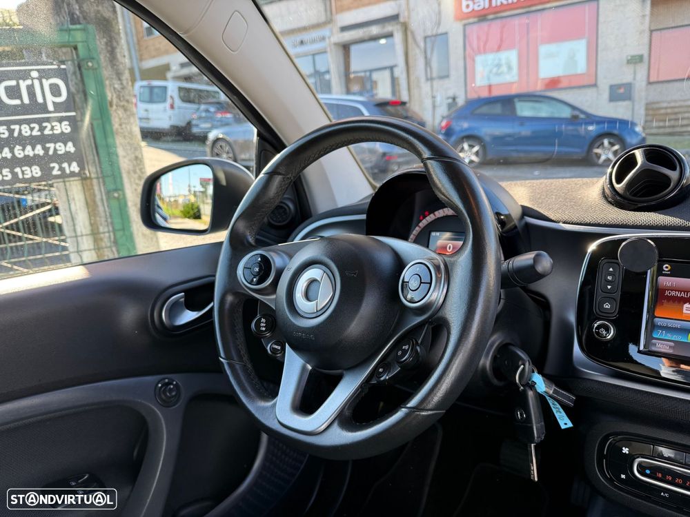 Smart Fortwo Cabrio 1.0 71 Passion Aut. - 11
