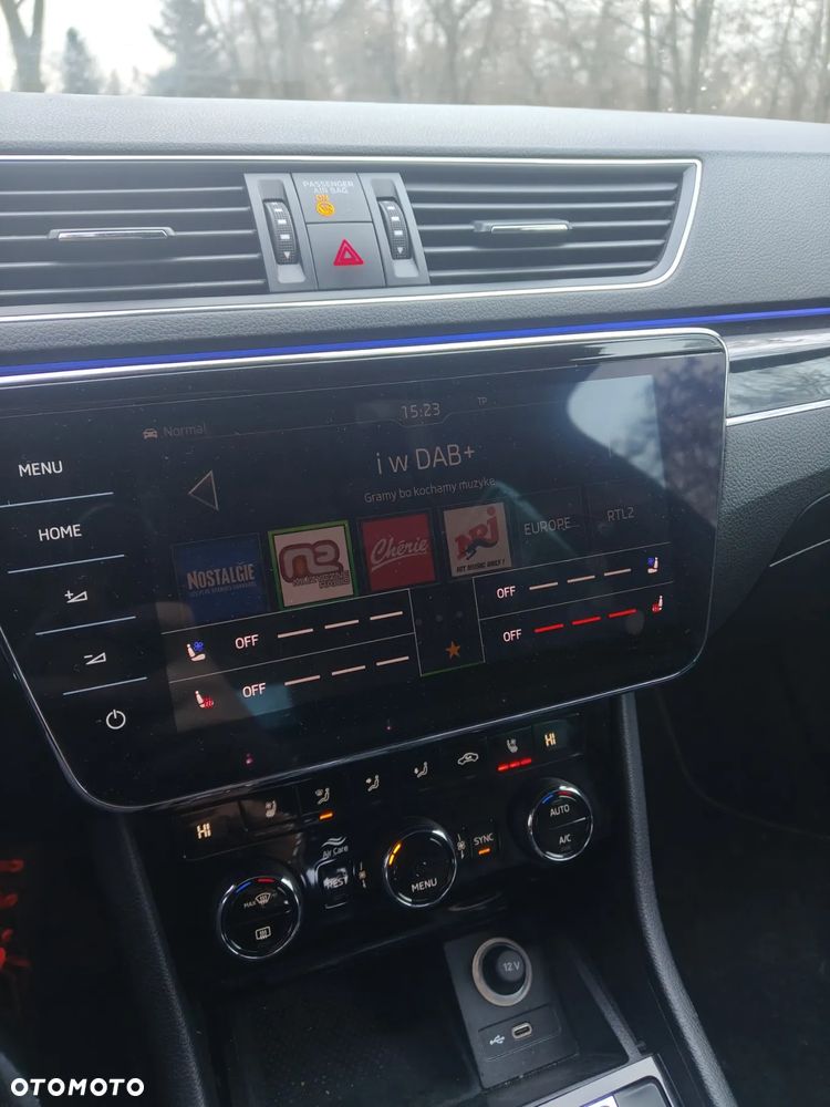 Skoda Superb 2.0 TDI SCR L&K DSG - 16