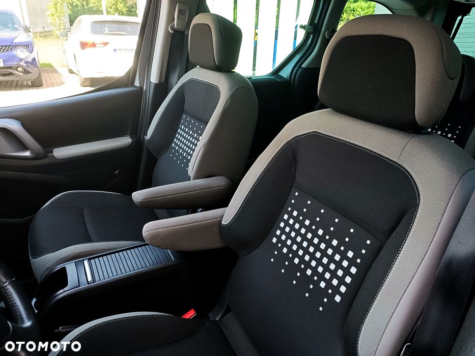 Citroën Berlingo Multispace VTi 120 Exclusive - 21