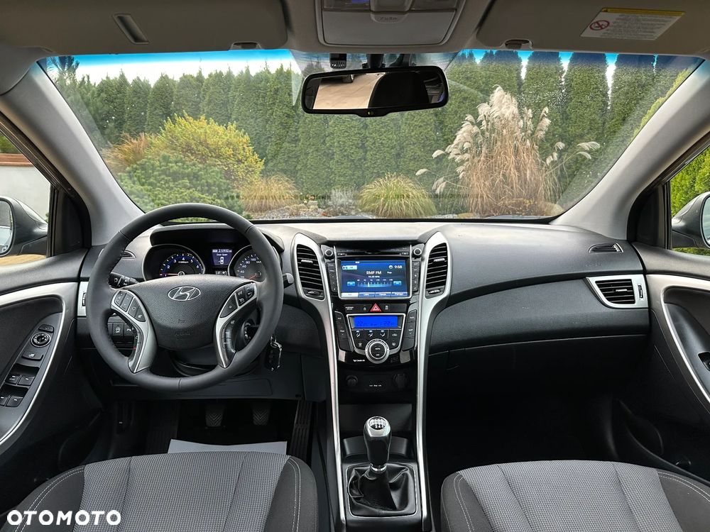 Hyundai i30 1.6 GDI Premium - 4