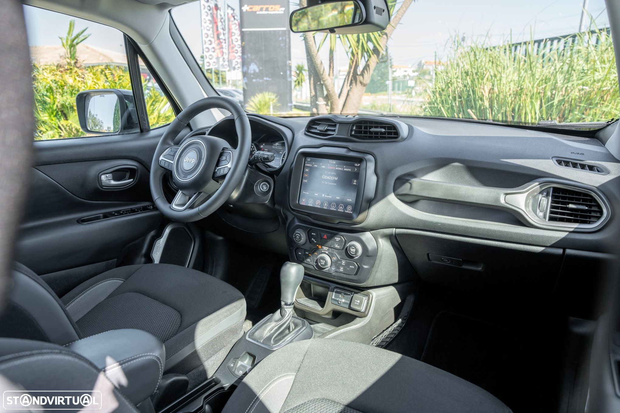 Jeep Renegade 1.5 TG e-Hybrid Longitude DCT - 17