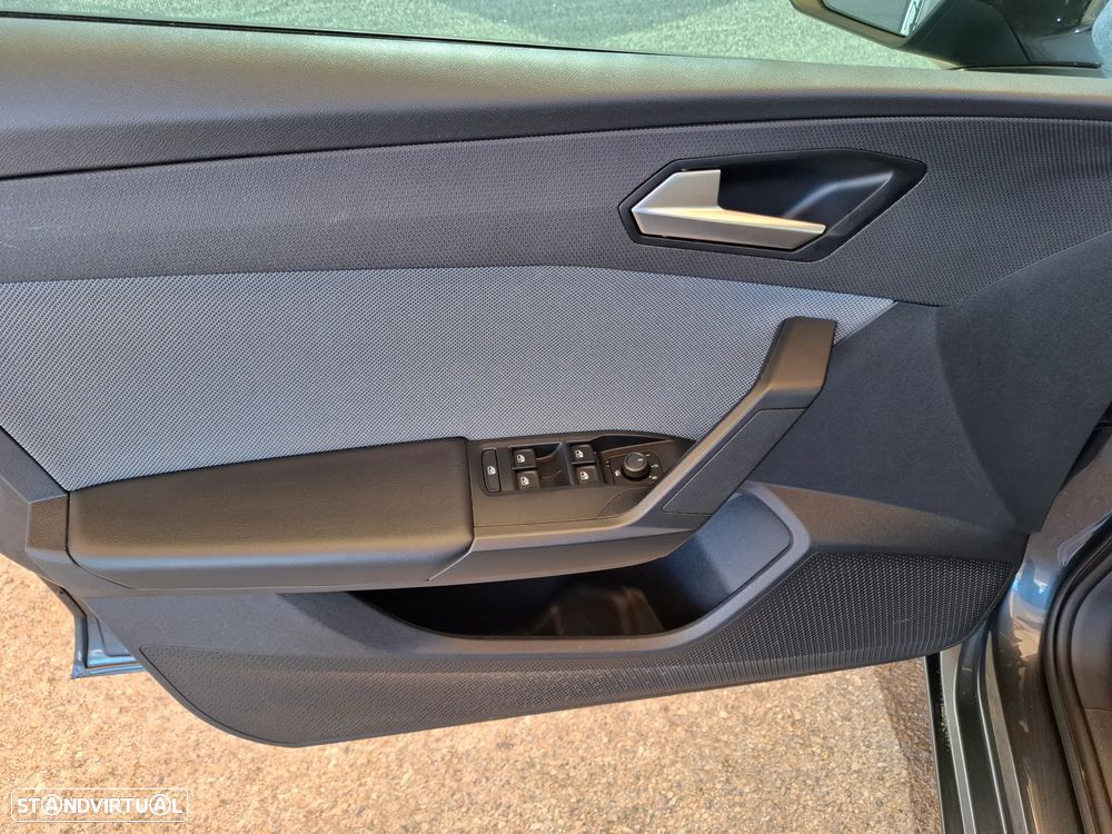 SEAT Leon ST 2.0 TDI Style DSG - 22