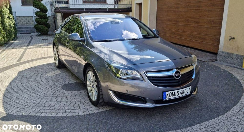 Opel Insignia - 8