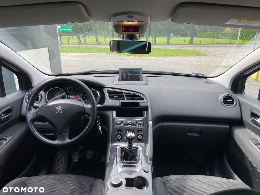 Peugeot 3008 1.6 BlueHDi Style S&S - 26