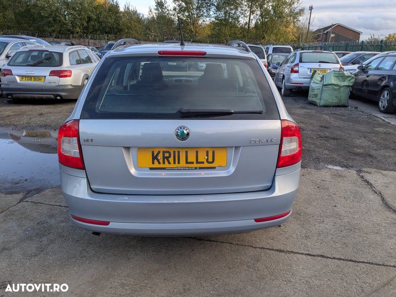 Dezmembrari / Dezmembrez Skoda Octavia 2 Combi (1Z5) Facelift 1.6 Benz BSE cutie viteze manuală cod culoare LF8K - 5