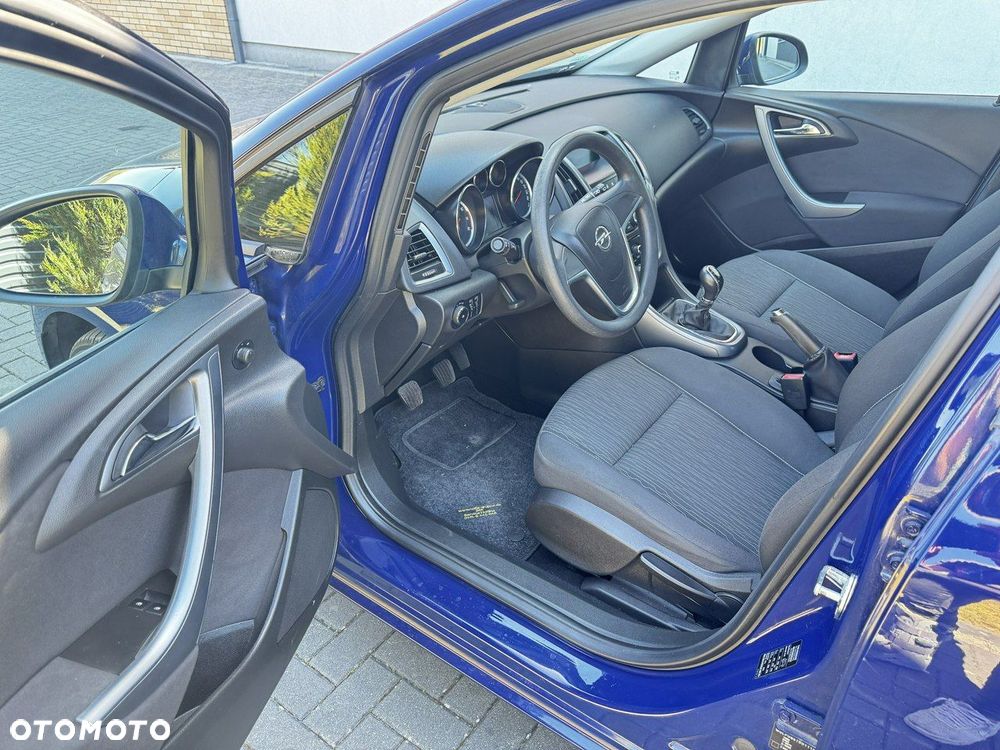 Opel Astra 1.4 Selection - 16