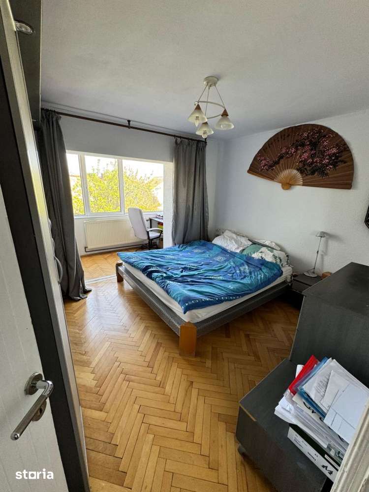 Zona Odobescu, 4 Camere, Etaj Intermediar — fotografia 3