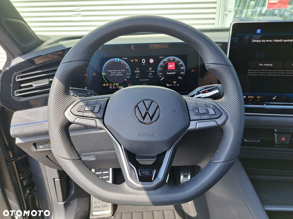 Volkswagen Tiguan - 15