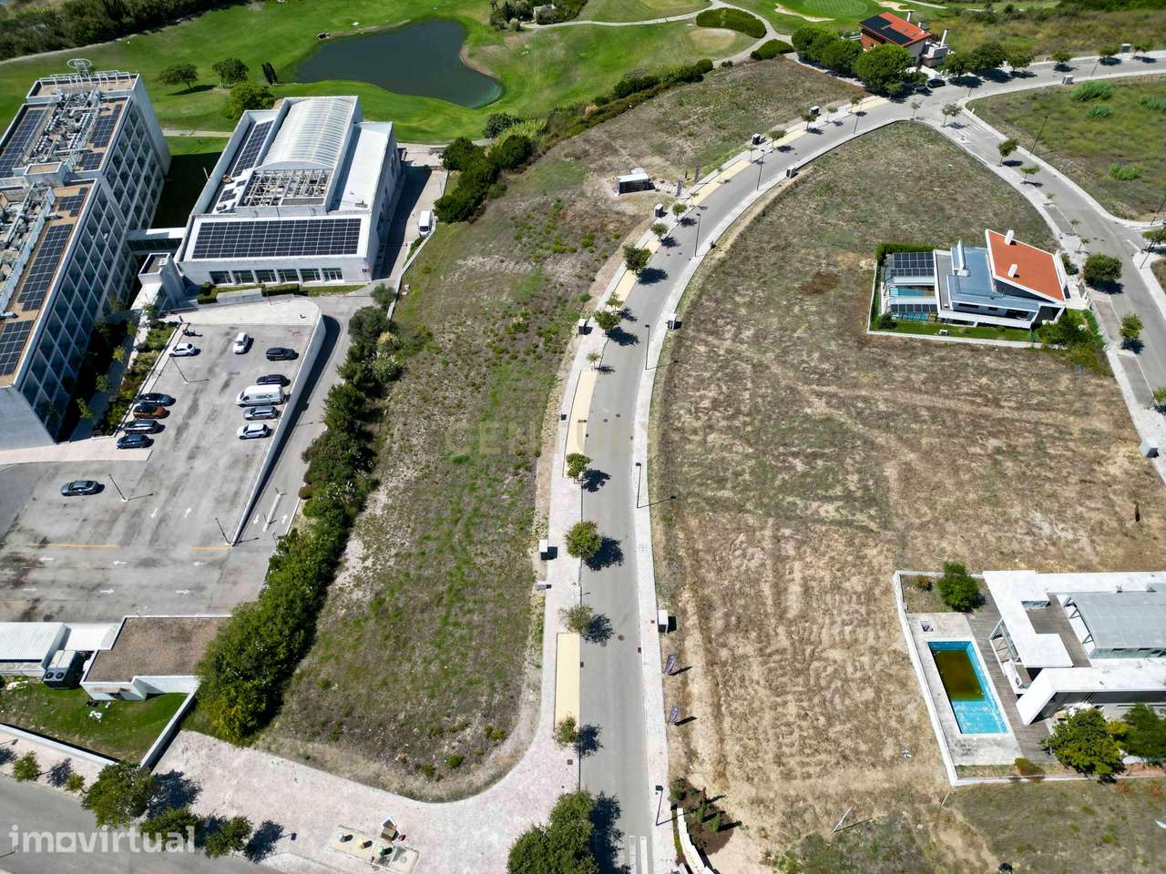 752 m² de Exclusividade num Novo Condomínio na Aldeia dos Capuchos. - Grande imagem: 5/10