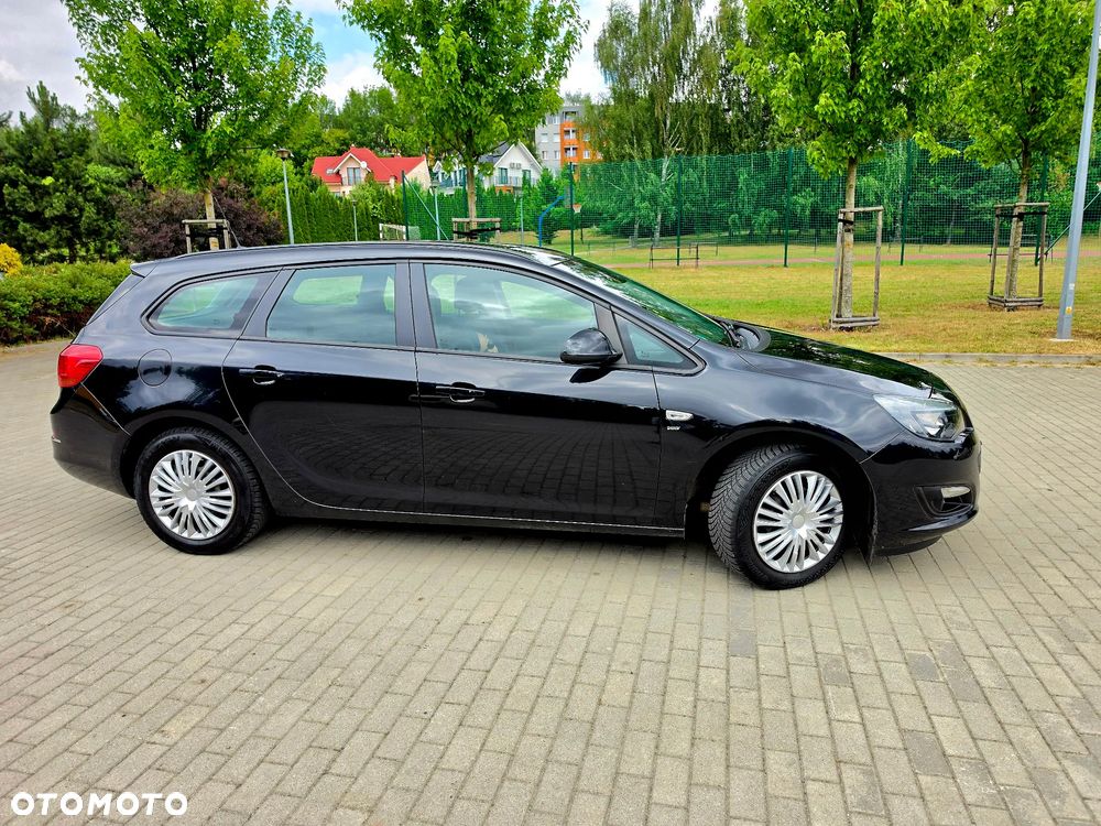 Opel Astra 1.4 Turbo Cosmo - 2