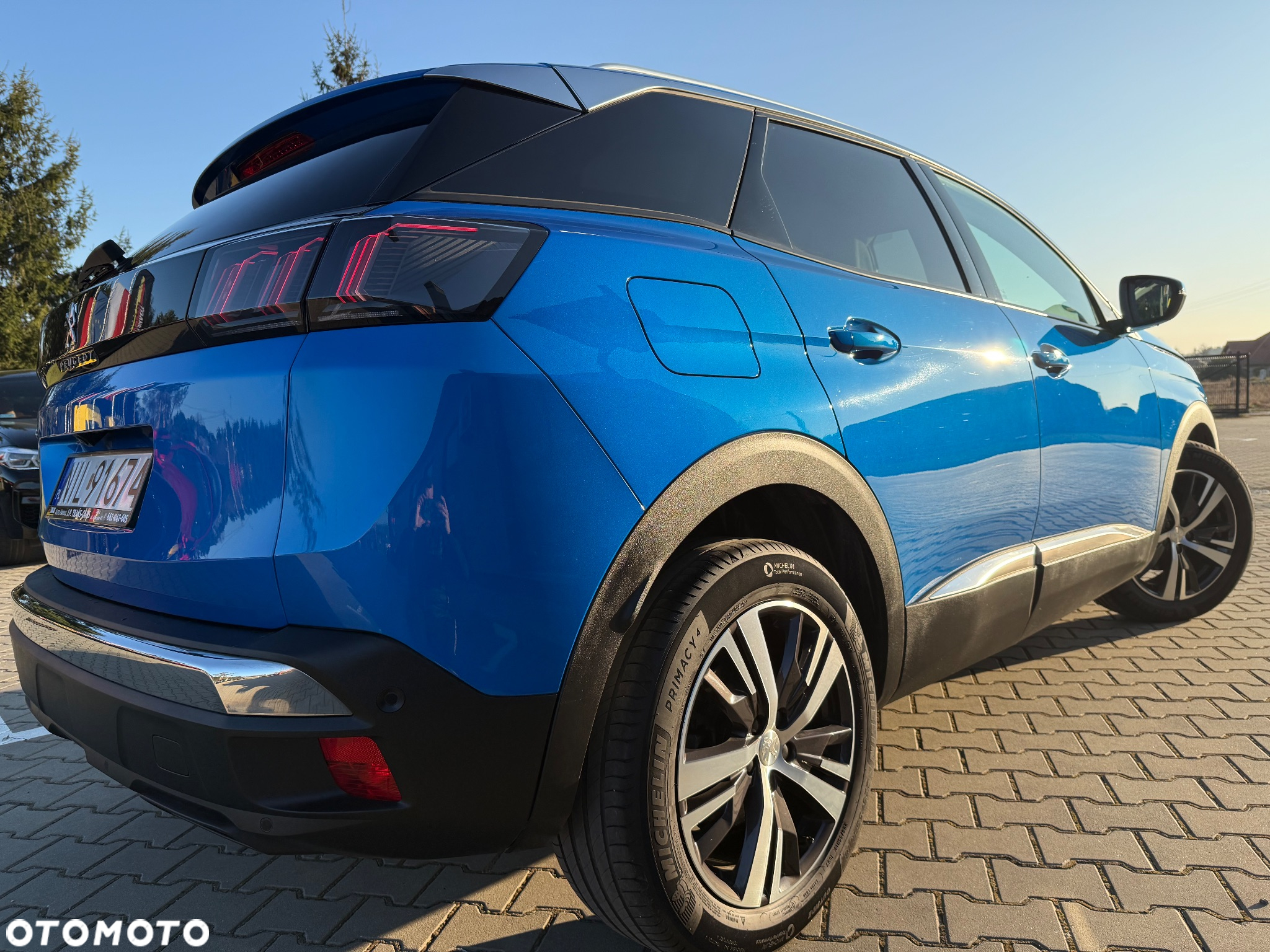Peugeot 3008 1.2 PureTech Allure S&S EAT8 - 6