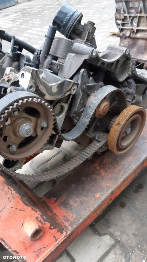 Silnik Renault 1.5DCI K9K słupek - 5