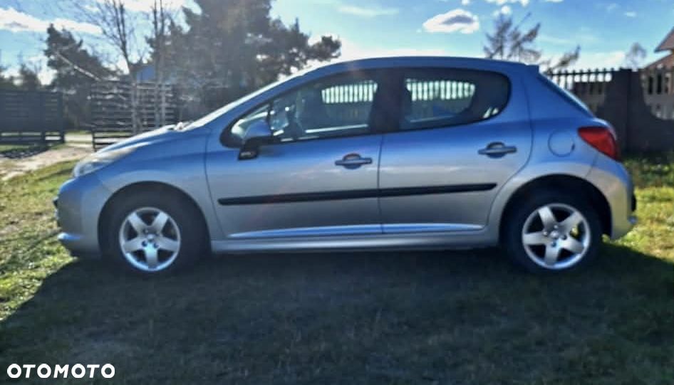Peugeot 207 1.4 - 3