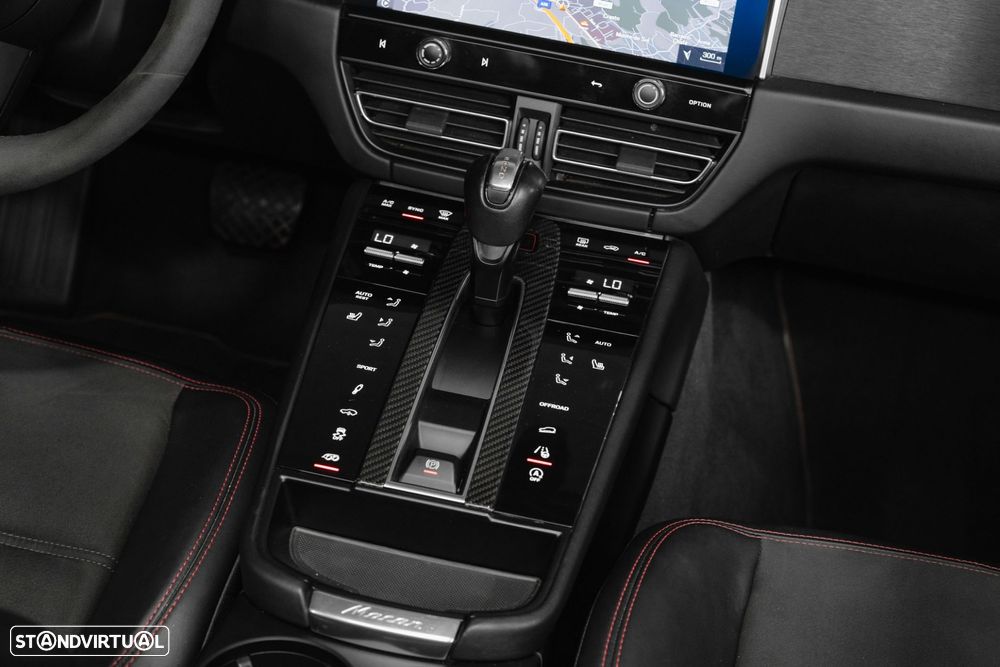 Porsche Macan GTS - 45