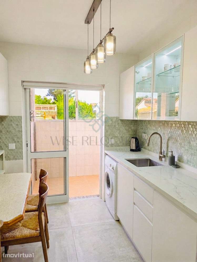T2 com Elevado Potencial de Valorização no Coração de Lamego - Grande imagem: 5/23