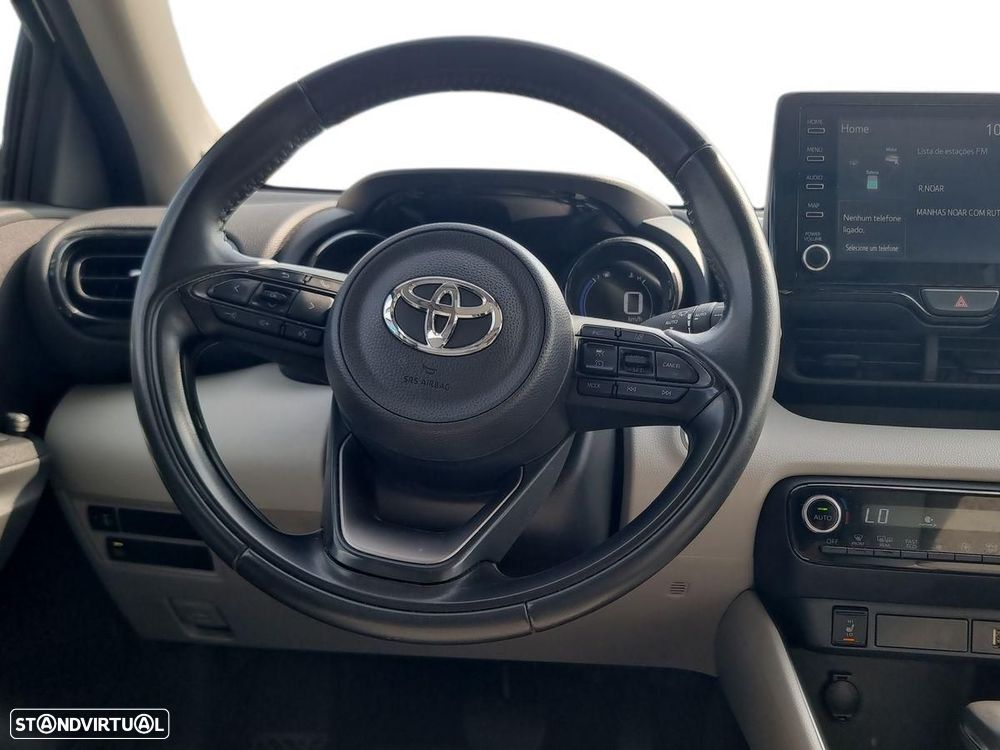 Toyota Yaris - 10