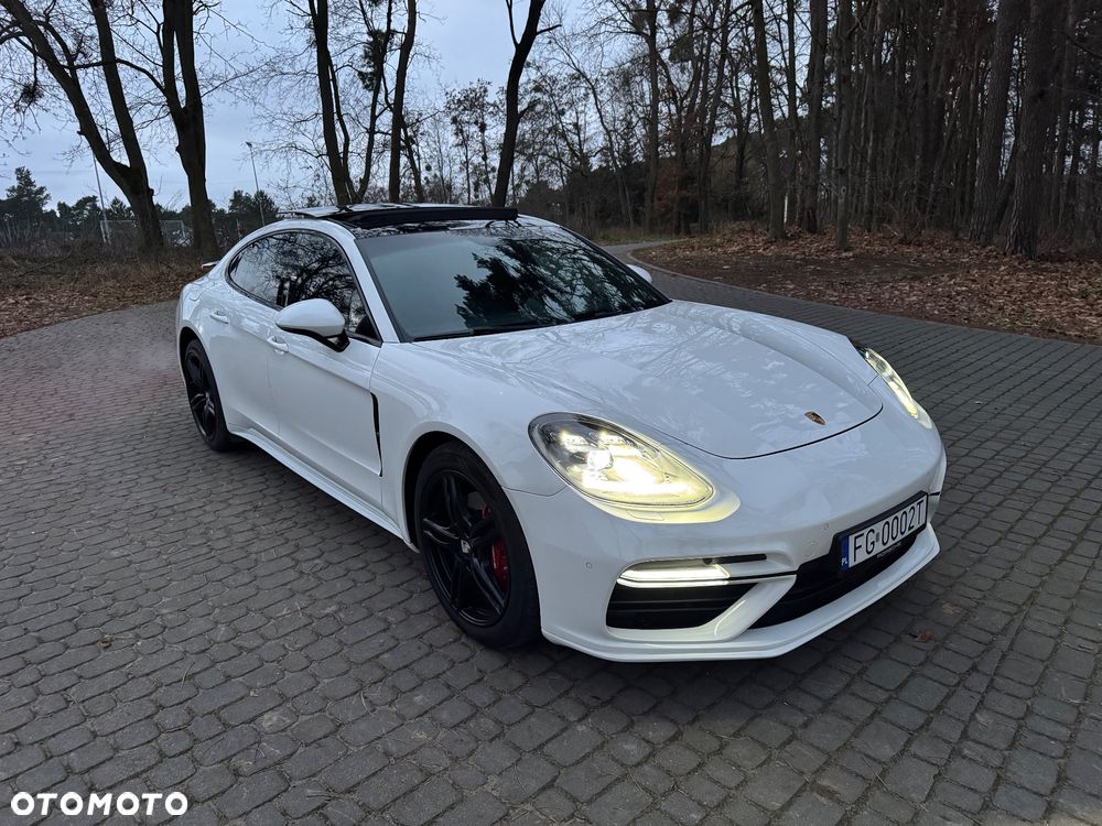 Porsche Panamera - 2