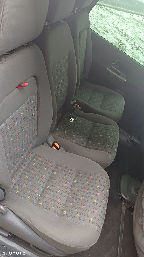 Volkswagen Sharan 1.8 5V Turbo - 30