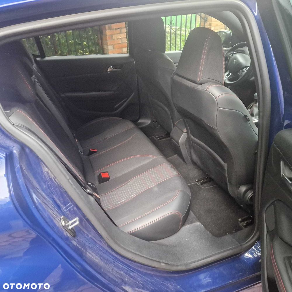 Peugeot 308 - 4