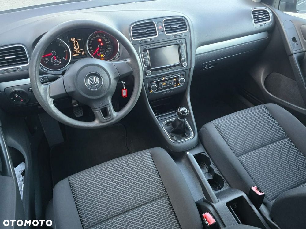 Volkswagen Golf - 19
