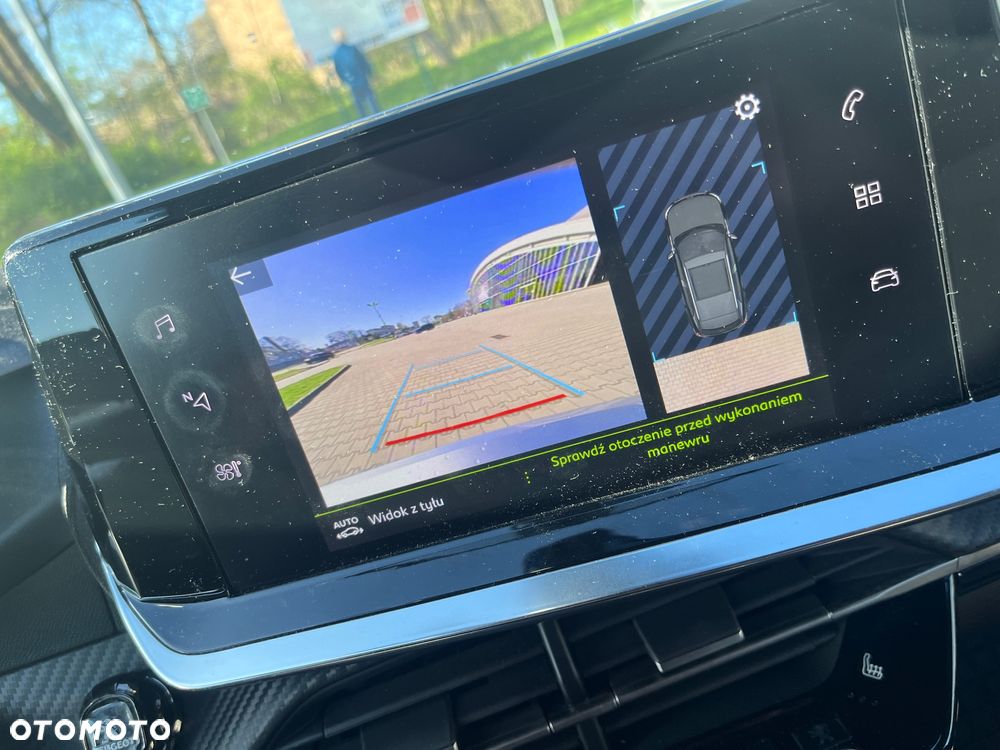 Peugeot 2008 PureTech 100 Allure S&S BVM6 - 9