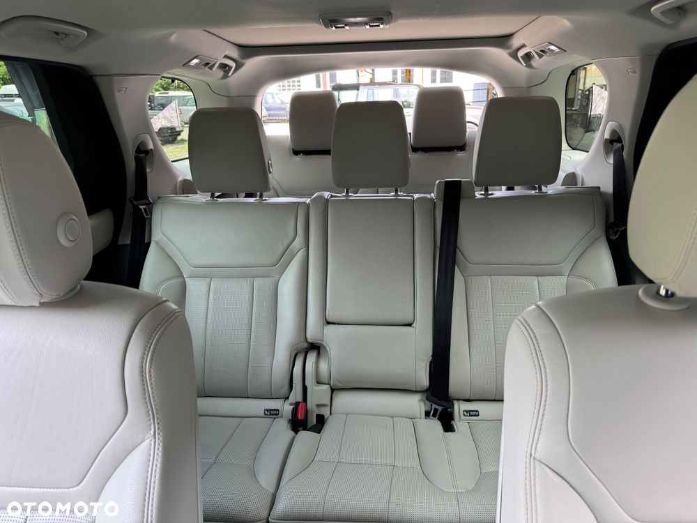 Land Rover Discovery V 3.0 TD6 HSE - 24